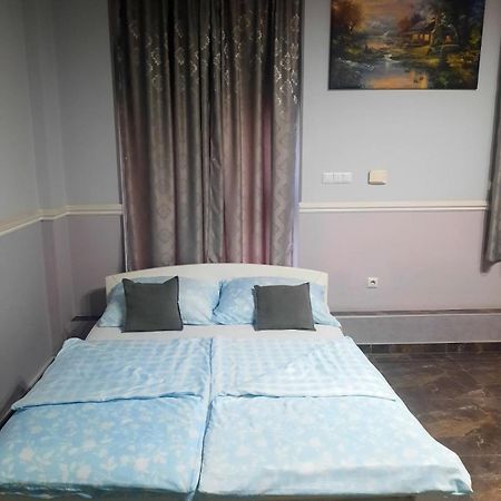 Apartments Royal Menex Požarevac Zimmer foto